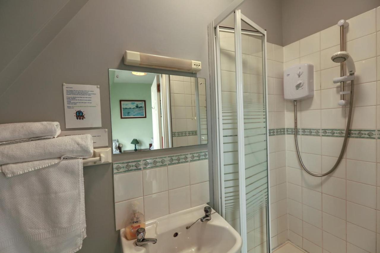 Airdenair Guest House Единбург Екстериор снимка
