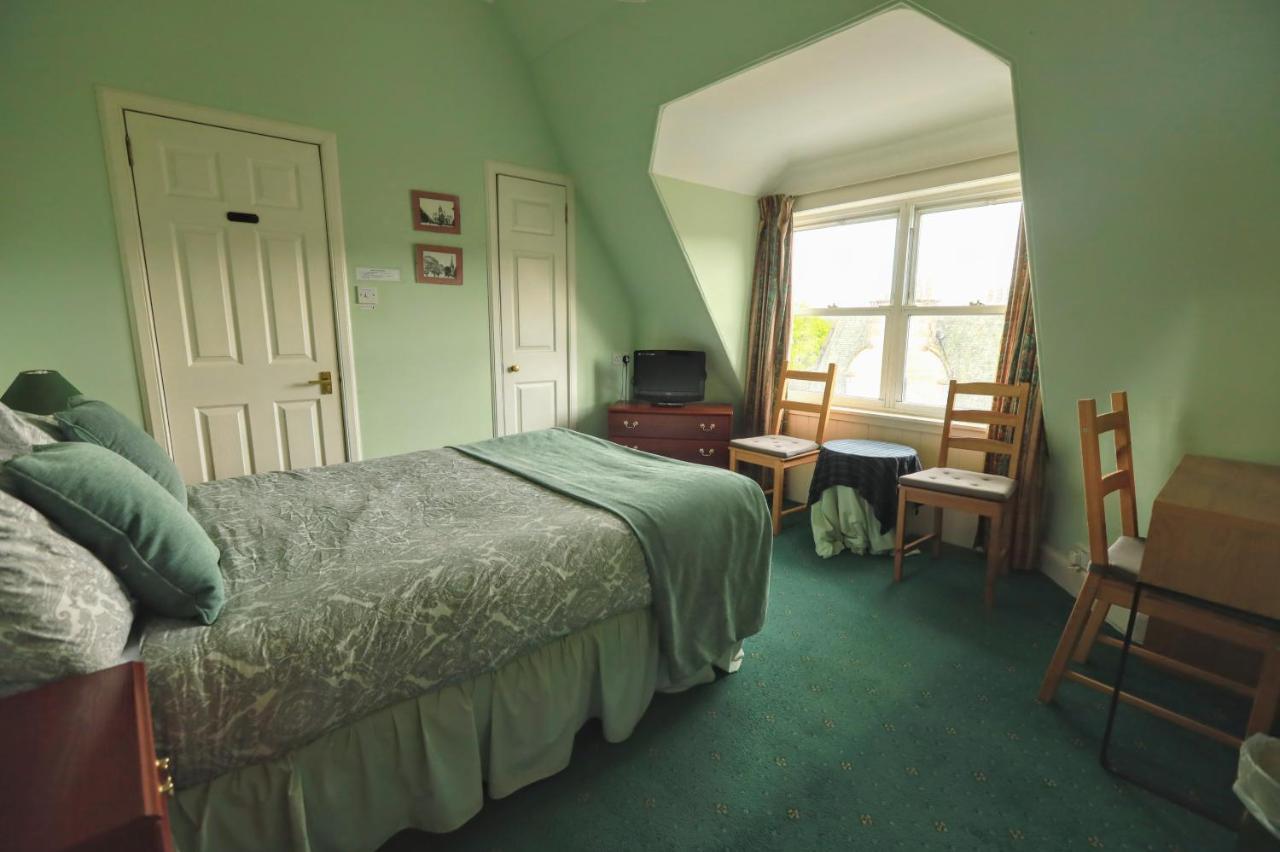 Airdenair Guest House Единбург Екстериор снимка