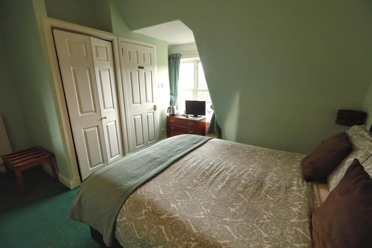 Airdenair Guest House Единбург Екстериор снимка