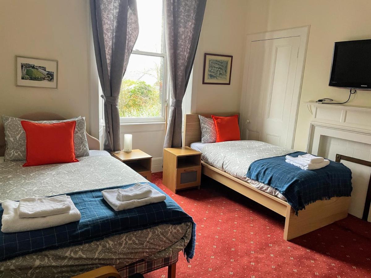 Airdenair Guest House Единбург Екстериор снимка