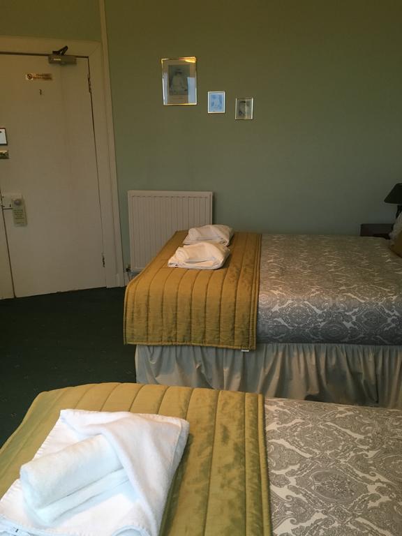 Airdenair Guest House Единбург Екстериор снимка